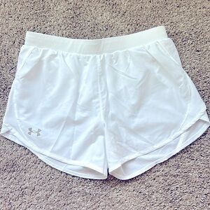 Under Armour running shorts S